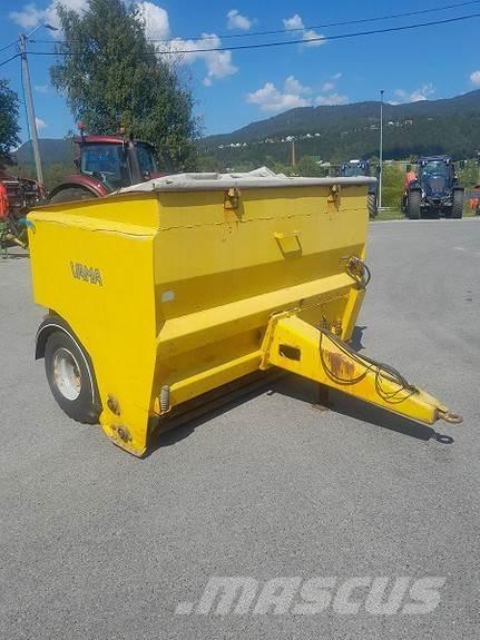 Vama 3500L Sand- und Salzstreuer