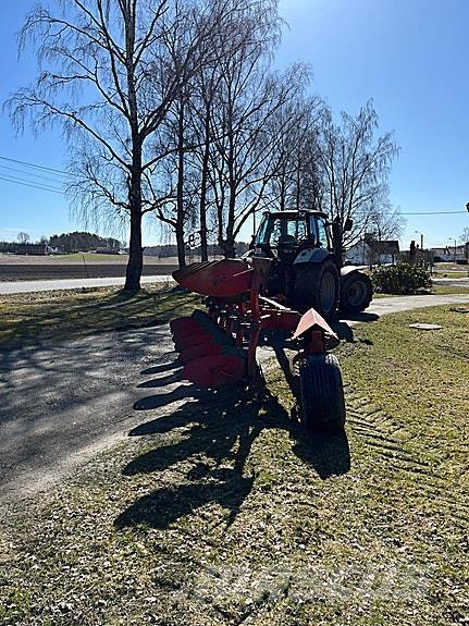   Konventionelle Pflüge
