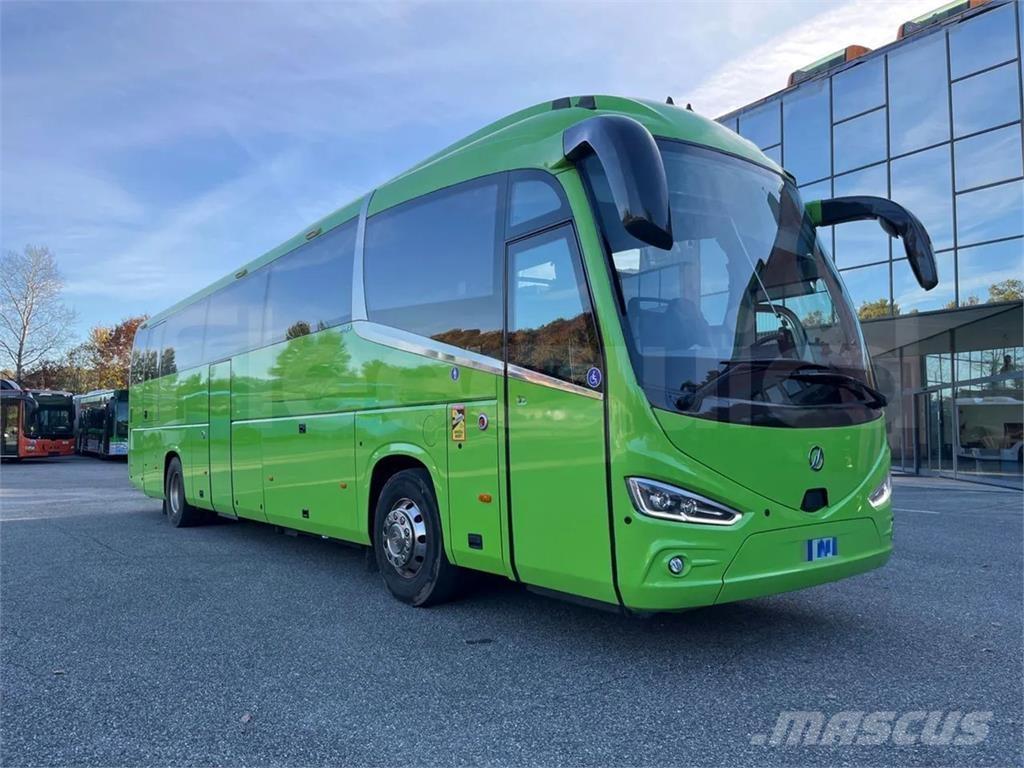  Irizar i6 Reisebusse