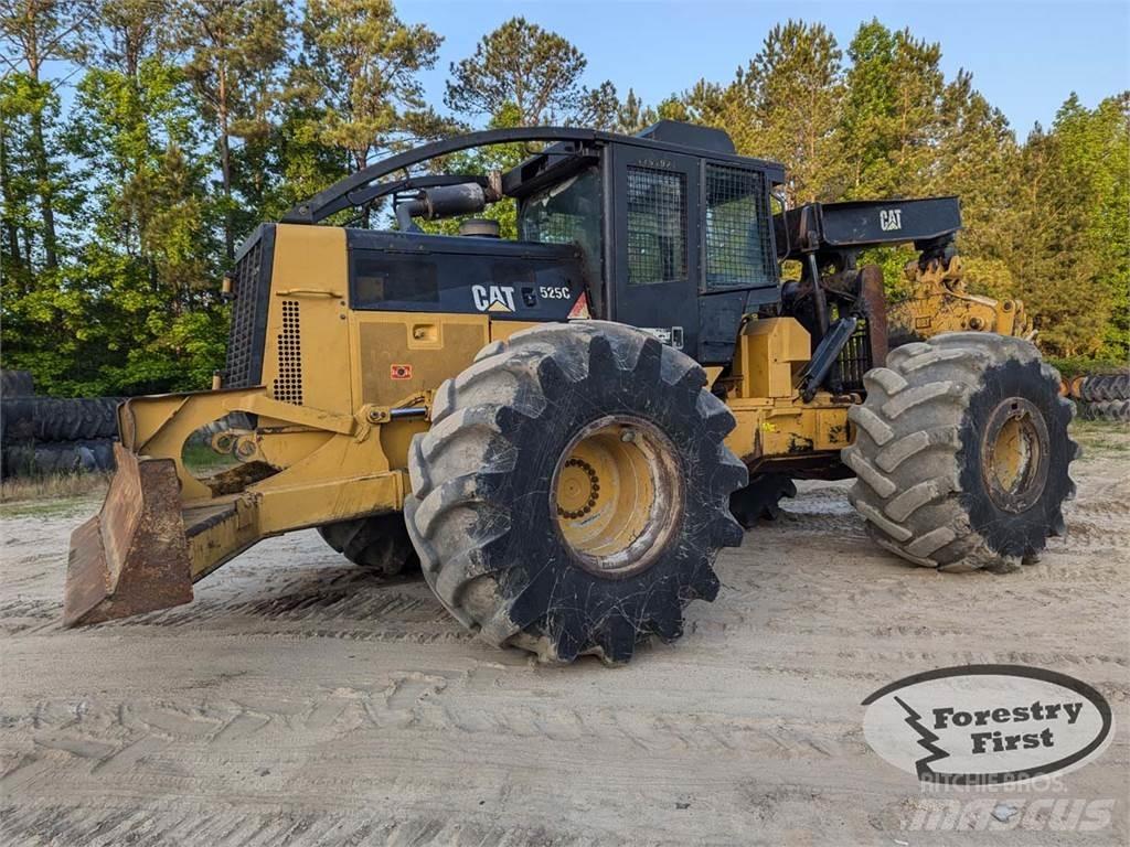 CAT 525C Stammholzschlepper