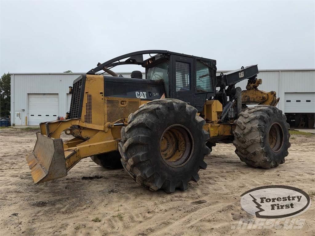 CAT 535C Stammholzschlepper