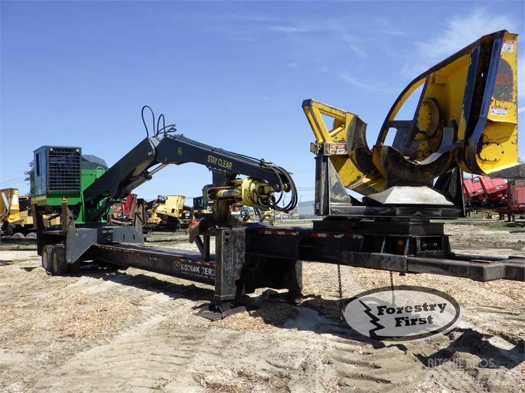 John Deere 437E Gelenkausleger Lader