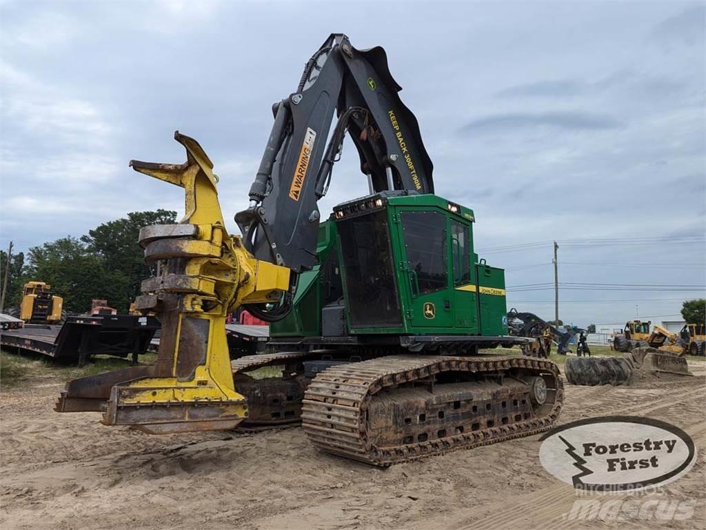 John Deere 853M Forstanhänger/Rückewagen