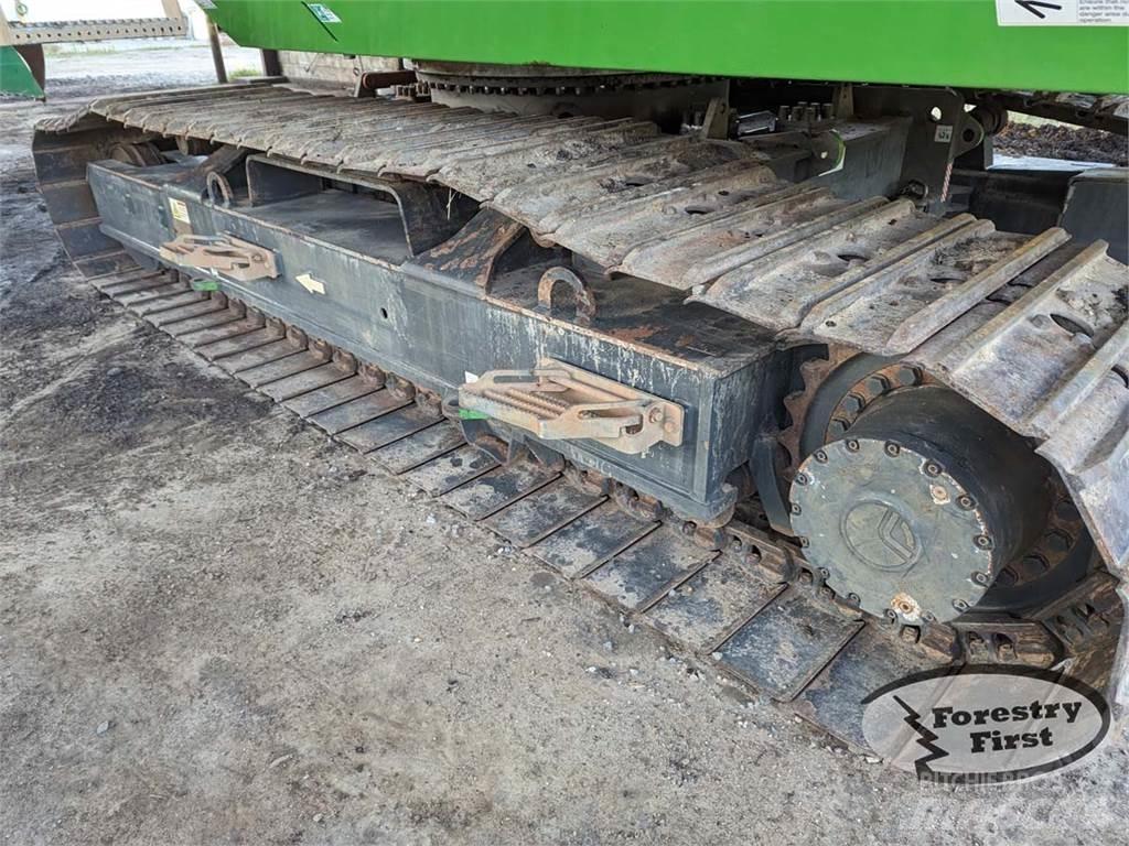 Sennebogen 830E Gelenkausleger Lader