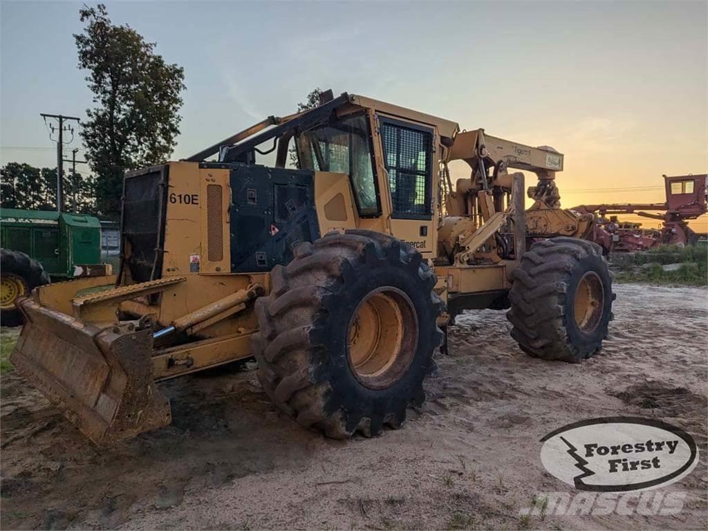 Tigercat 610E Stammholzschlepper