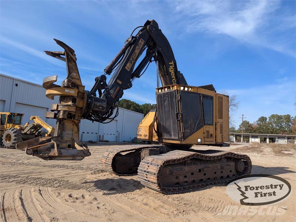 Tigercat 822D Forstanhänger/Rückewagen
