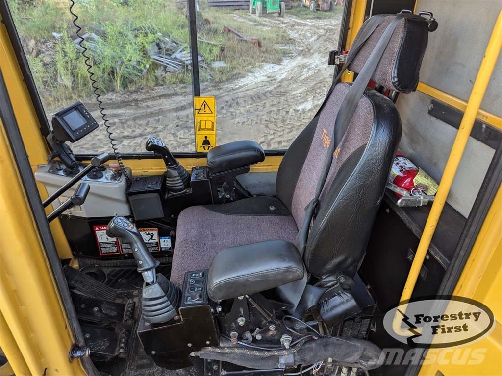 Tigercat T234B Gelenkausleger Lader