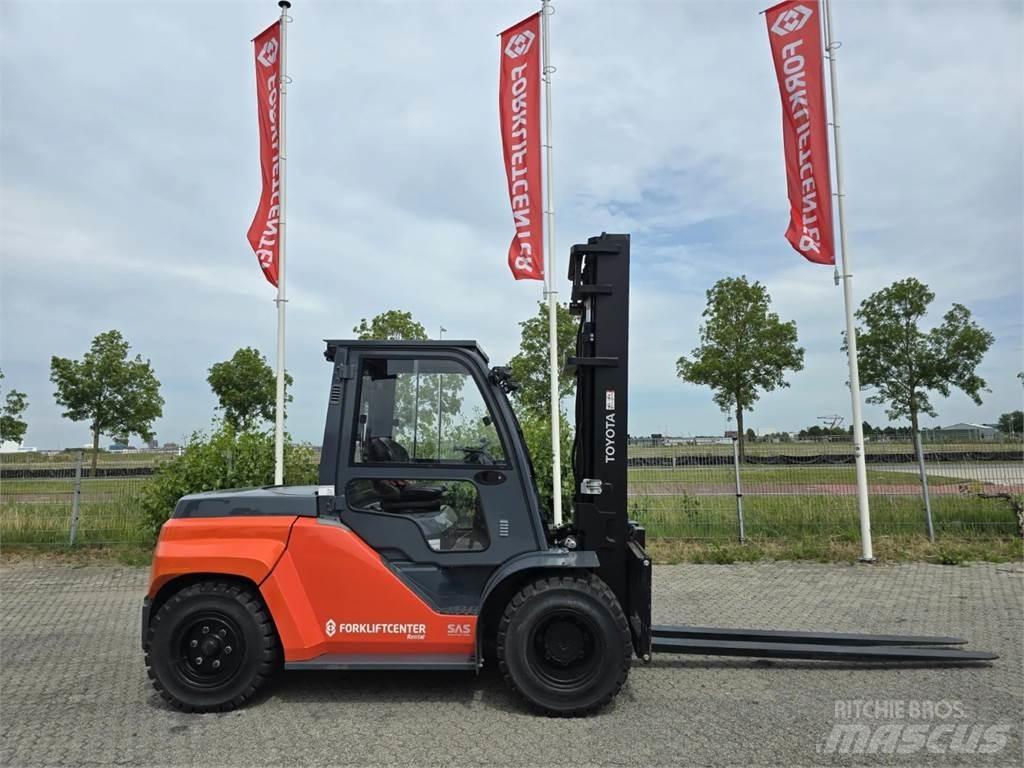Toyota 8FD70F Diesel Stapler