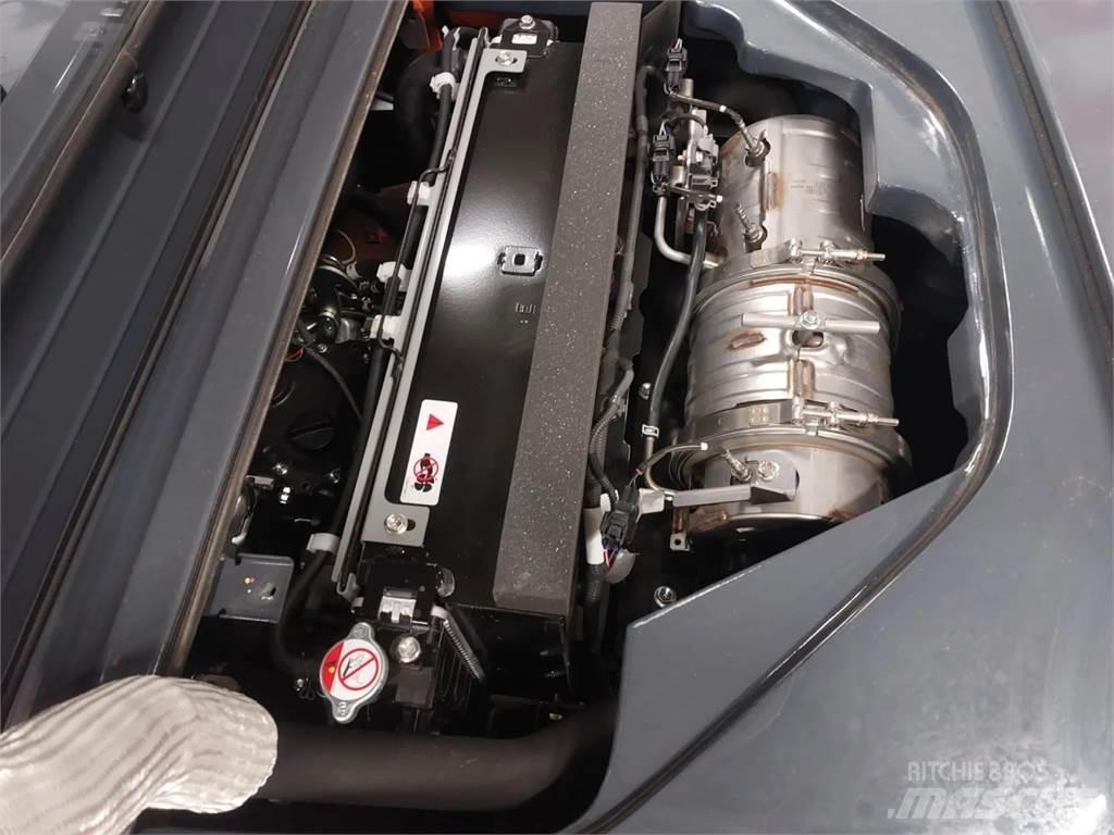 Toyota 8FD70F Diesel Stapler