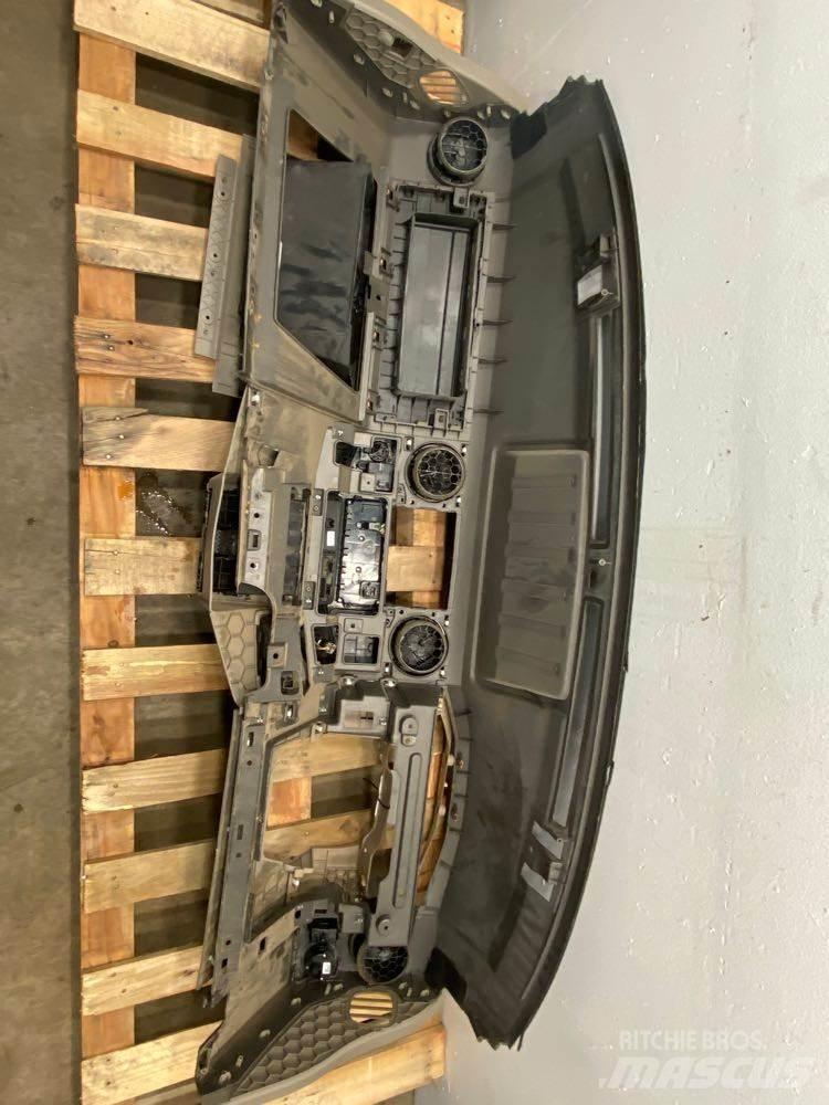 Ford F450 Transport Sonstige