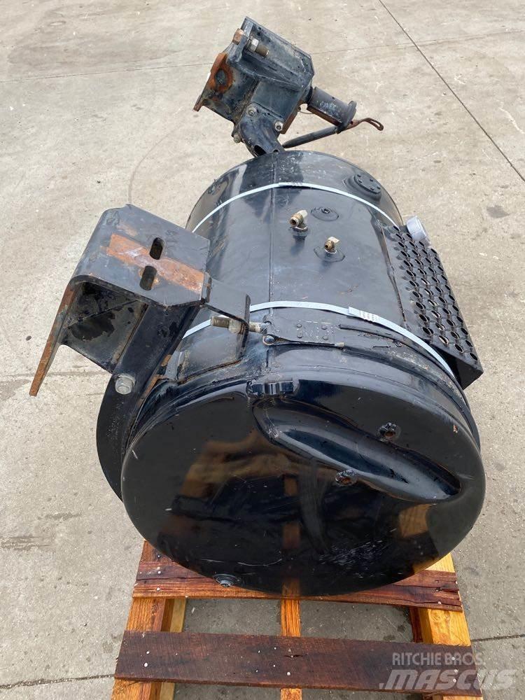 Mack  Transport Sonstige
