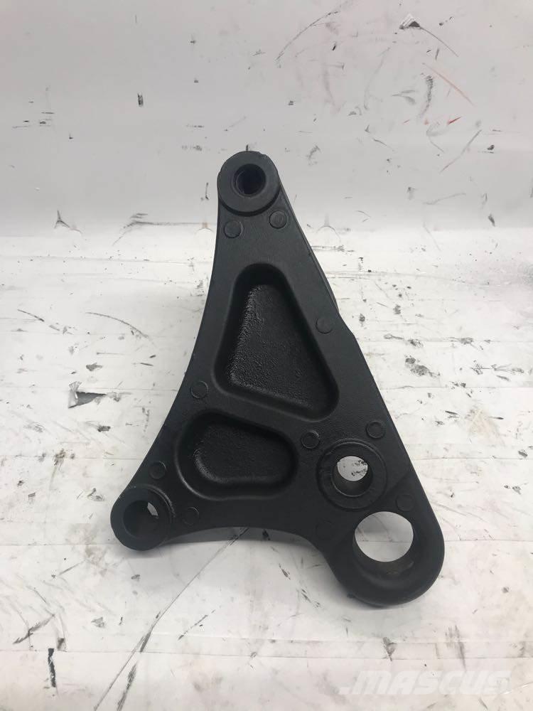 Mack MP8 Transport Sonstige