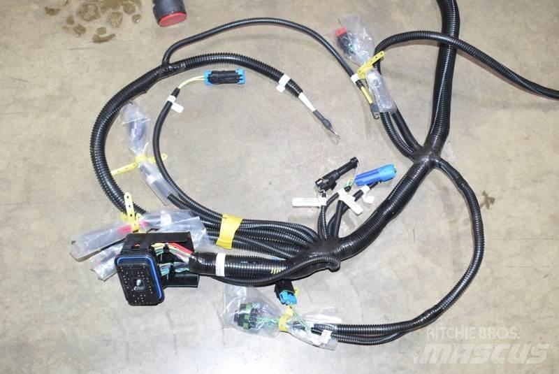 Paccar  Chassis