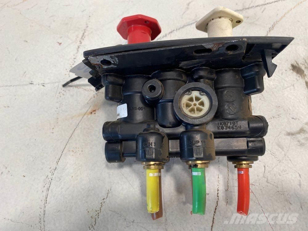 Volvo VNL Transport Sonstige