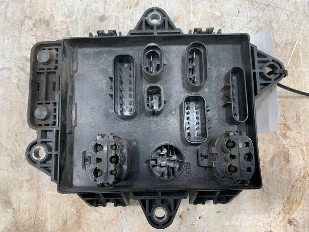 Volvo VNL Elektronik