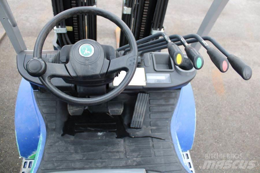 Cesab M 325 D Diesel Stapler