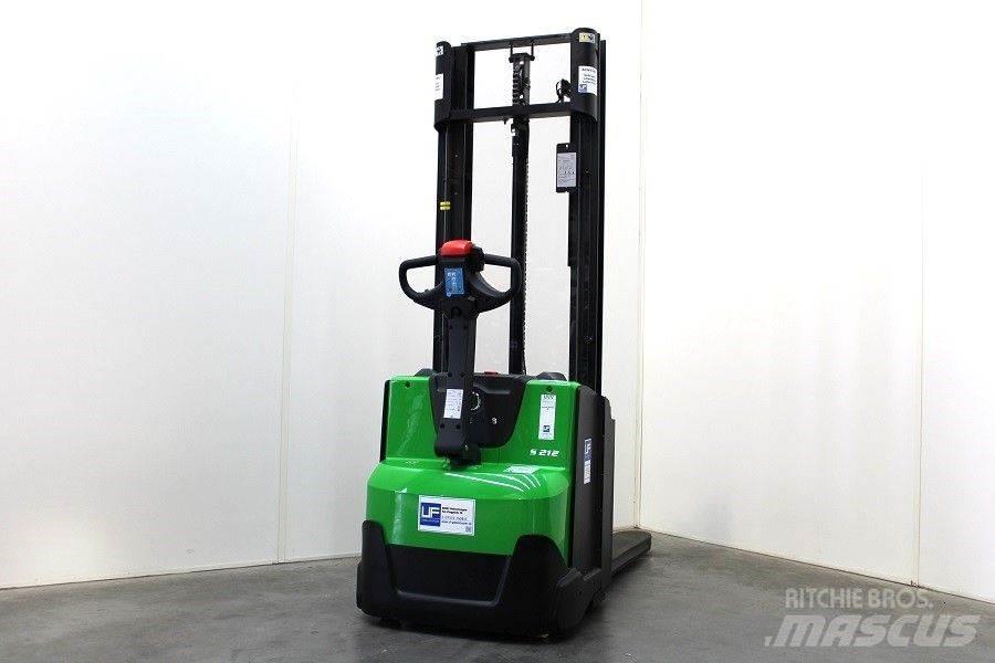 Cesab S 212 L / 330 Deichselstapler