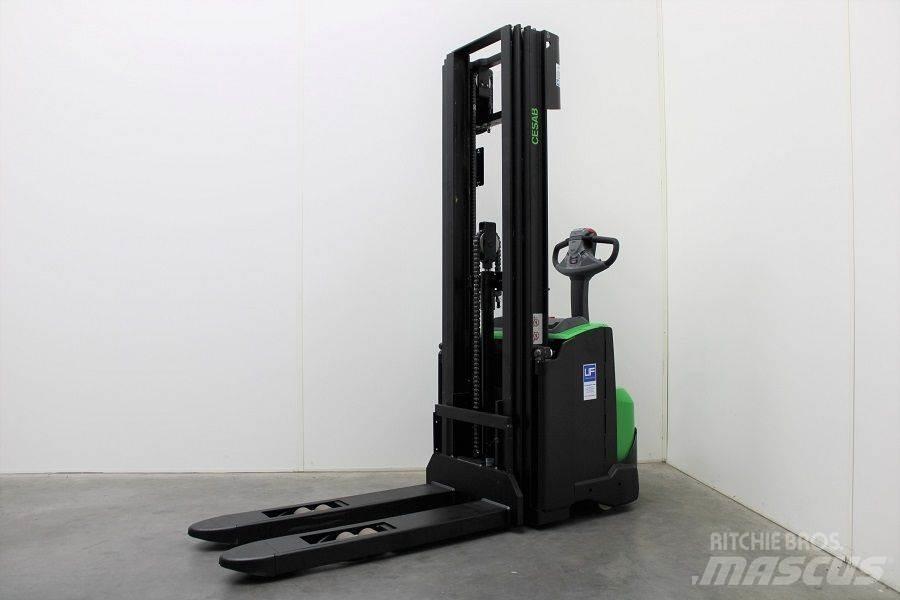 Cesab S 214 / 445 Deichselstapler