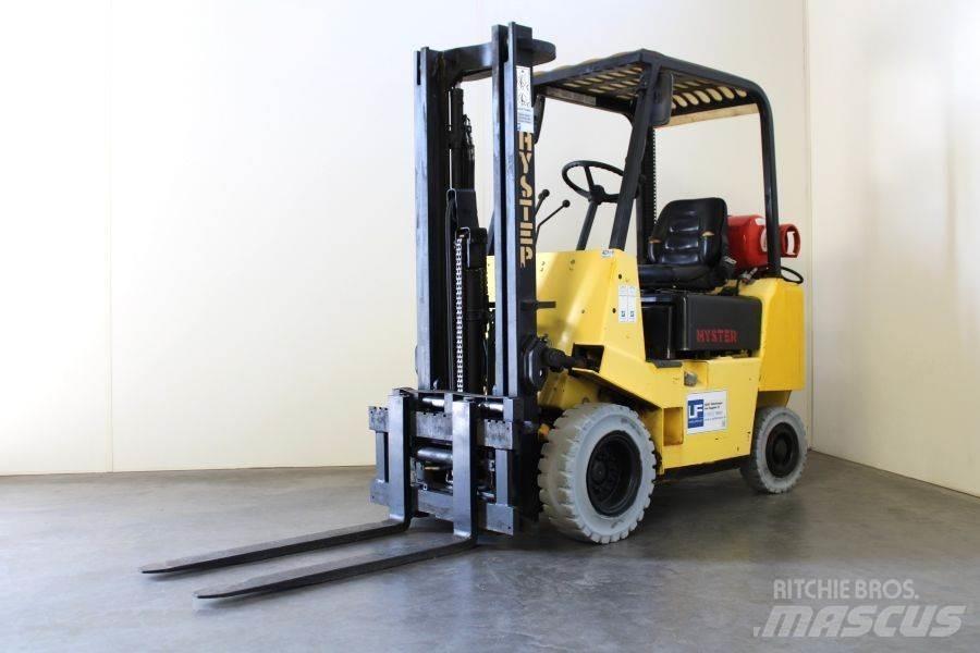 Hyster H 1.25 XL Gas Stapler