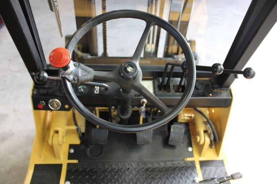 Hyster H 2.50 XL Gas Stapler
