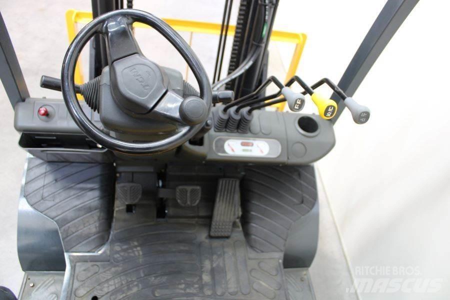 TCM FD 25 T 3 Diesel Stapler