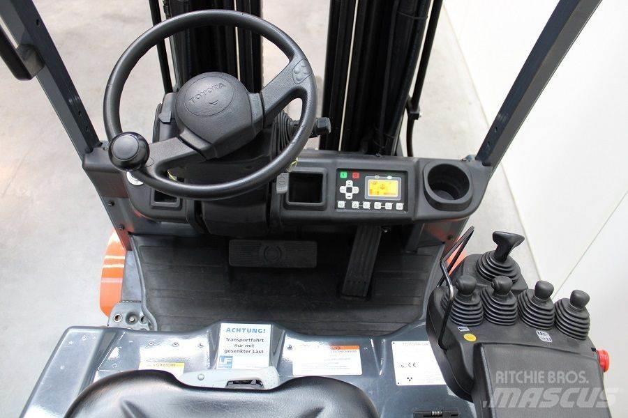 Toyota 8FBE 20 T Elektro Stapler