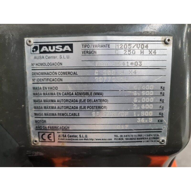 Ausa C250H Geländestapler