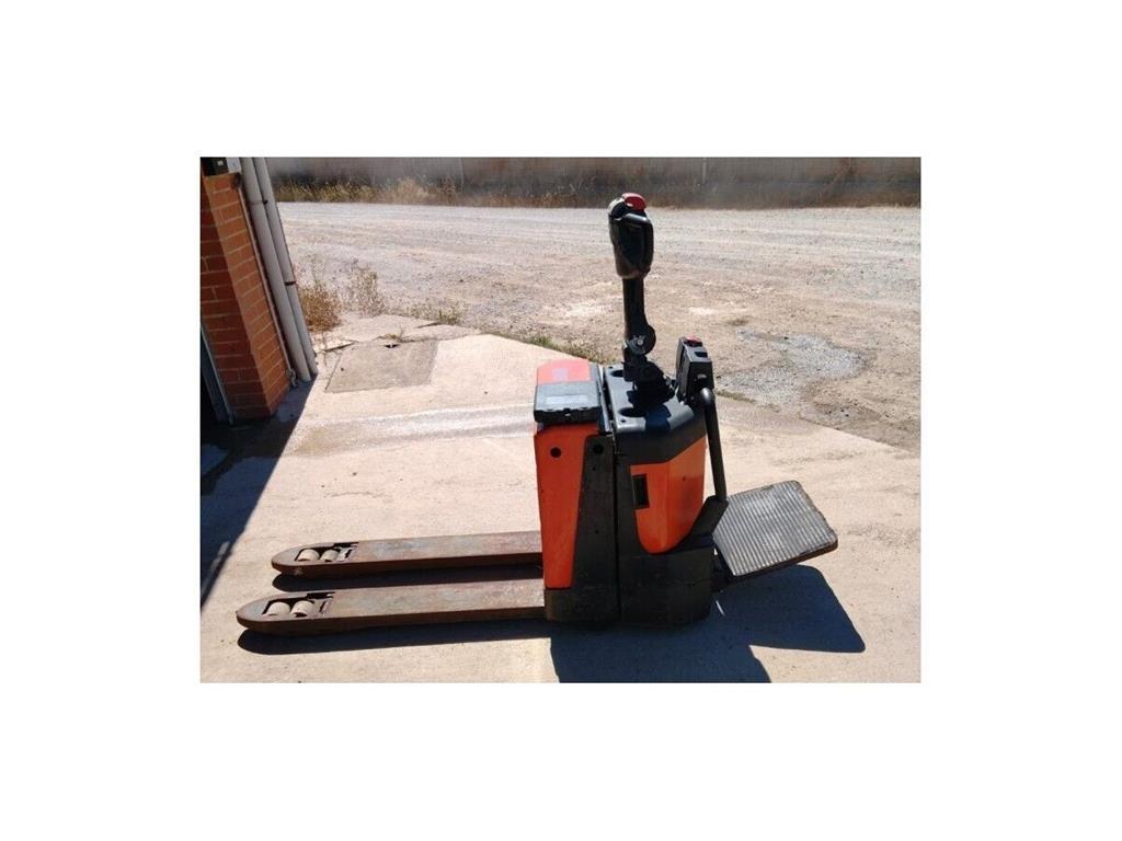 BT P20 Niedergabelstapler