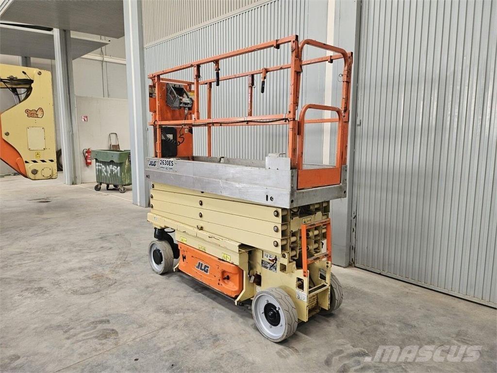 JLG 2630 ES Scheren-Arbeitsbühnen