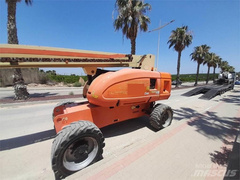 JLG 860SJ Teleskopbühnen
