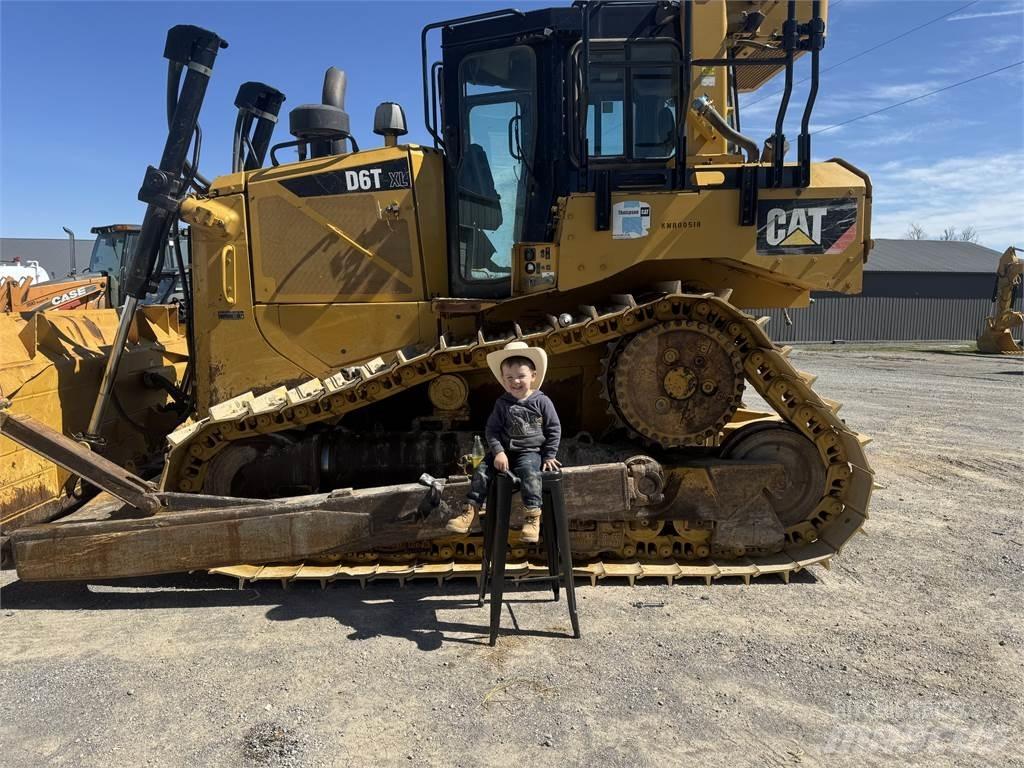 CAT D6T Sonstige Baumaschinen