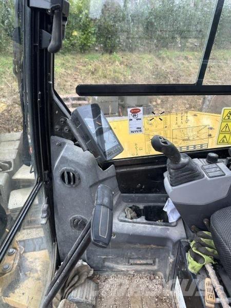 CAT 305C R Minibagger < 7t