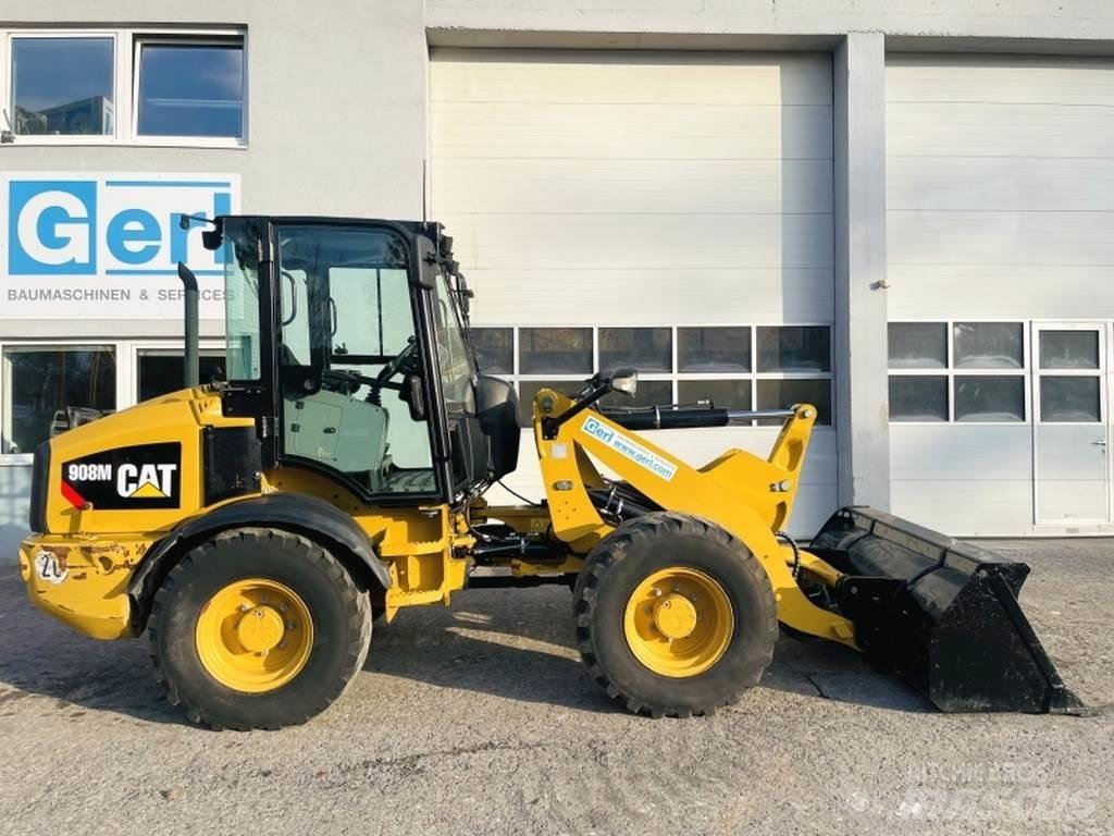 CAT 908M Radlader