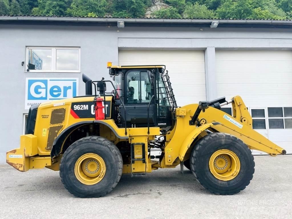 CAT 962M Radlader