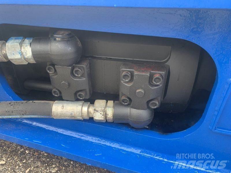  Diverse LST XB 3100 Hydraulische Rammhammer
