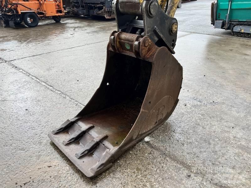 Komatsu PC 210-6K Raupenbagger