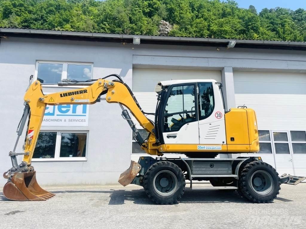 Liebherr A910 Compact Mobilbagger