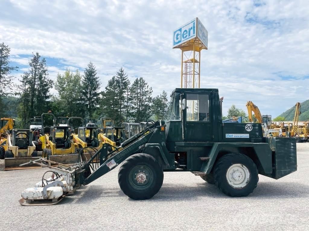 Schaeff ZL8 Radlader
