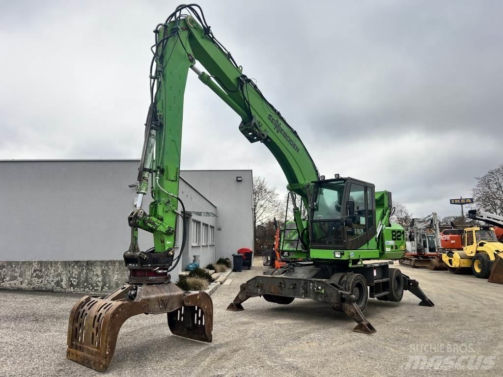 Sennebogen 821 M Materialumschlag