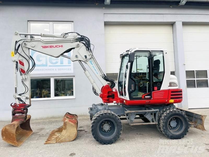 Takeuchi TB295W Mobilbagger