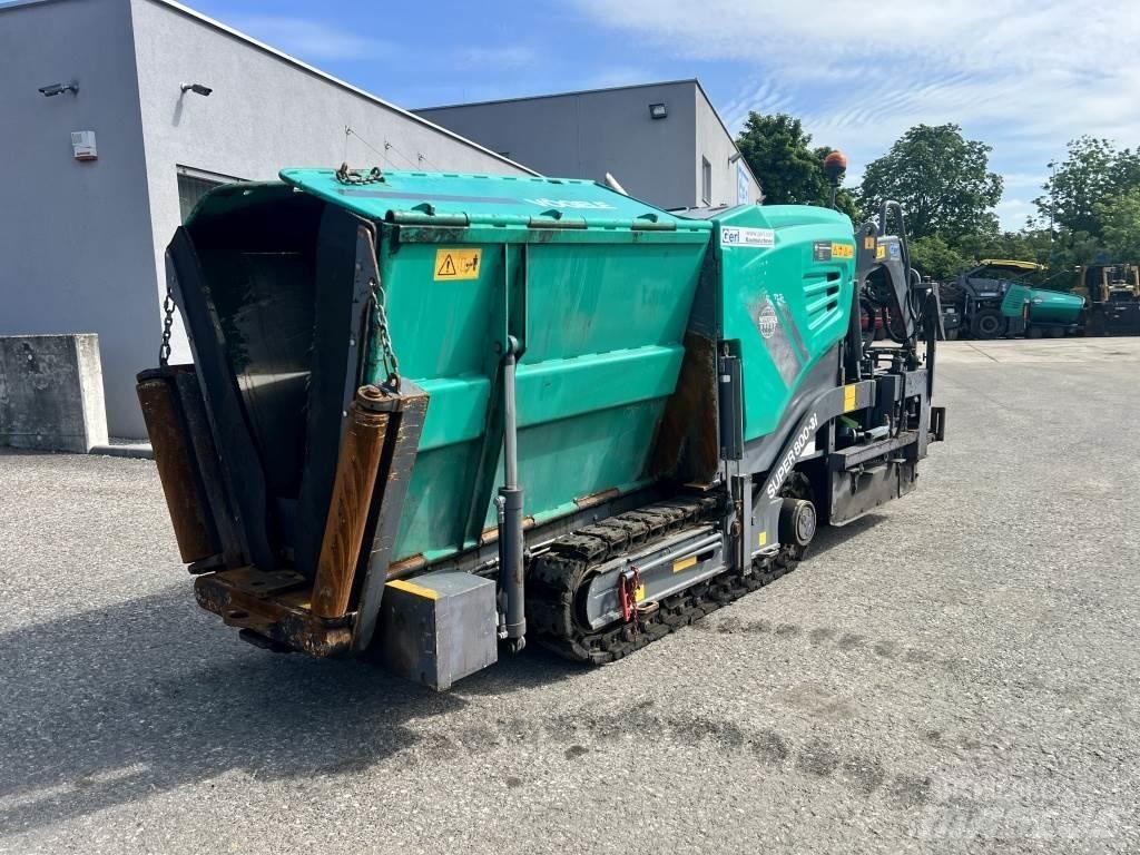Vögele Super 800-3i Strassenfertiger