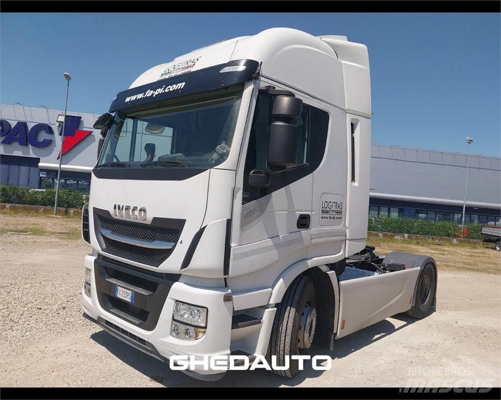 Iveco AS440ST/P Kastenaufbau