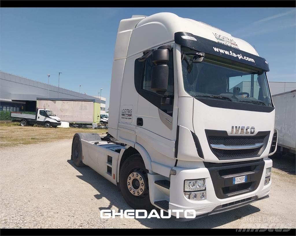 Iveco AS440ST/P Kastenaufbau