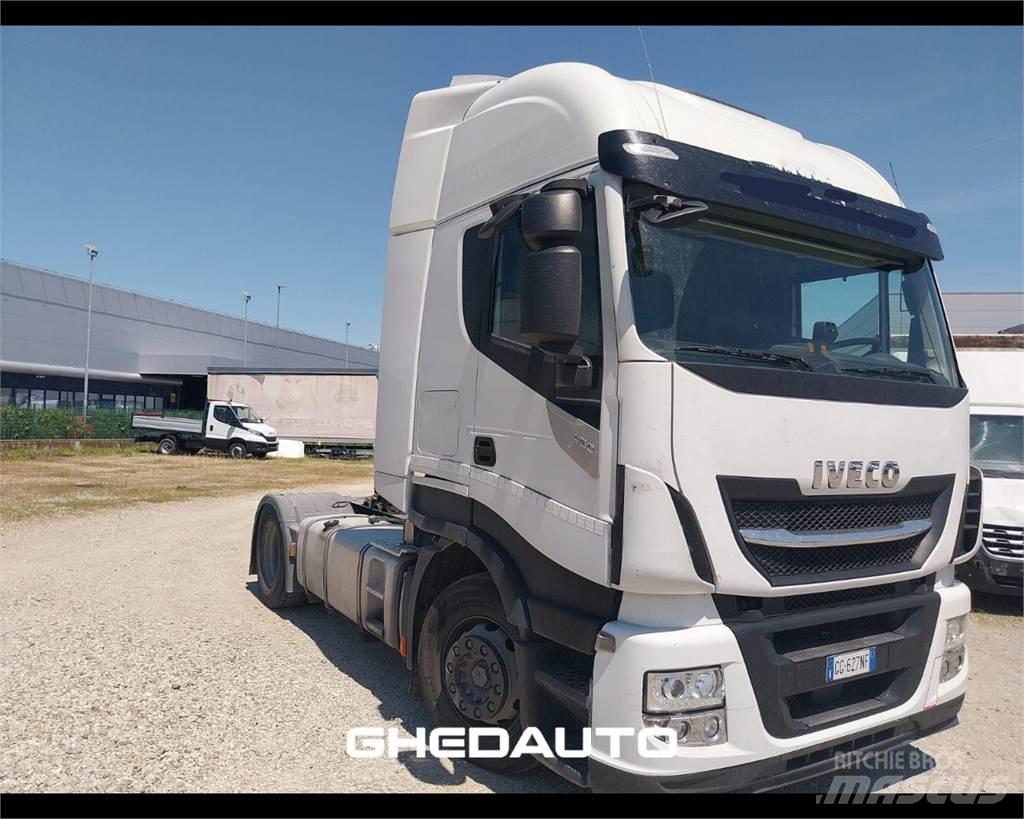 Iveco AS440ST/P Kastenaufbau