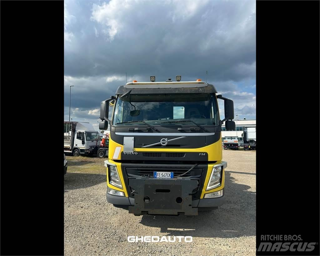 Volvo TRUCKS VOLVO Kastenaufbau