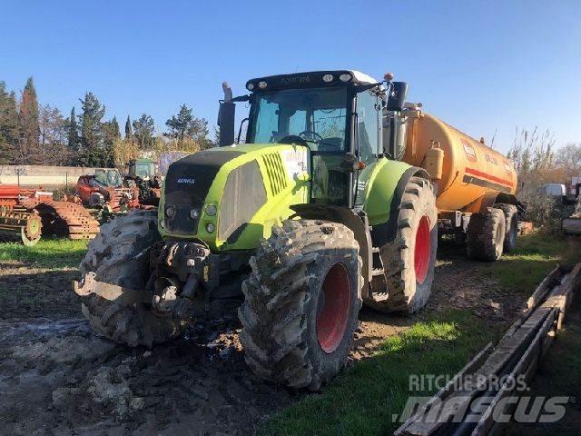 CLAAS AXION 850 Traktoren