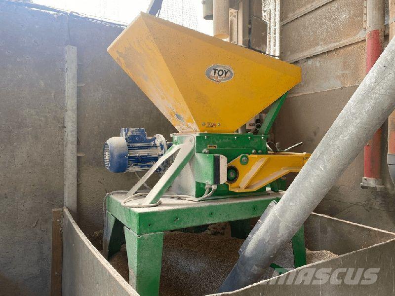 TOY AP 150 Sonstige Landmaschinen