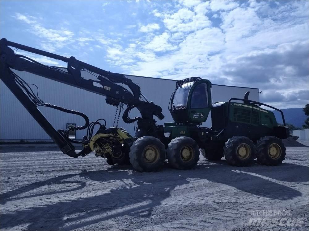 John Deere 1270G Forstanhänger/Rückewagen