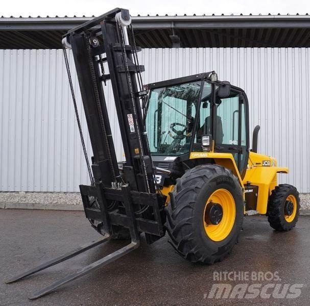 JCB 940-4 Geländestapler