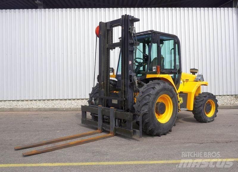 JCB 940-4 Geländestapler